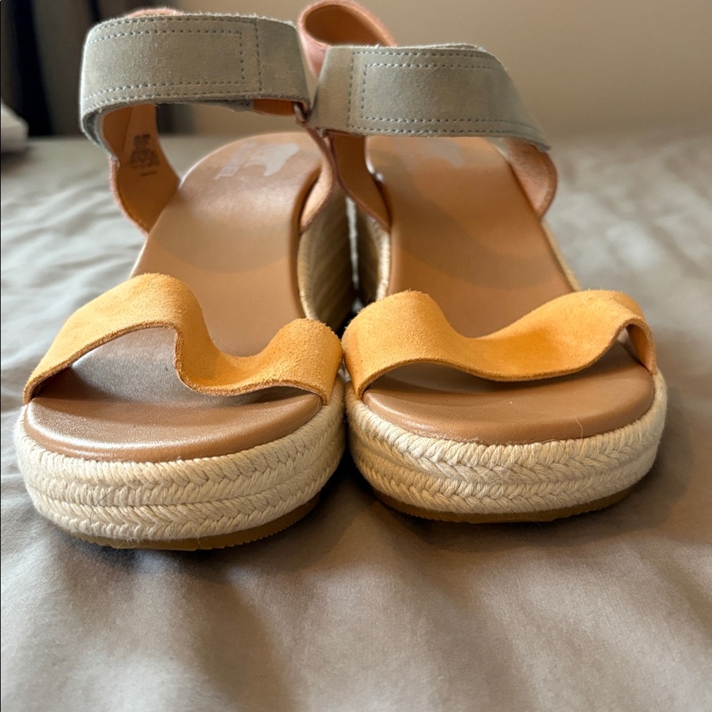 Sorel Women’s Wedge Sandals